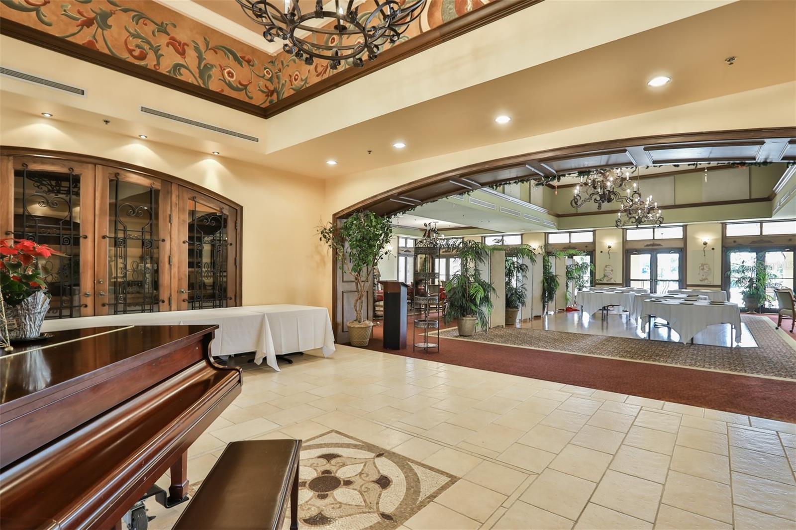 1118 EMERALD DUNES DR