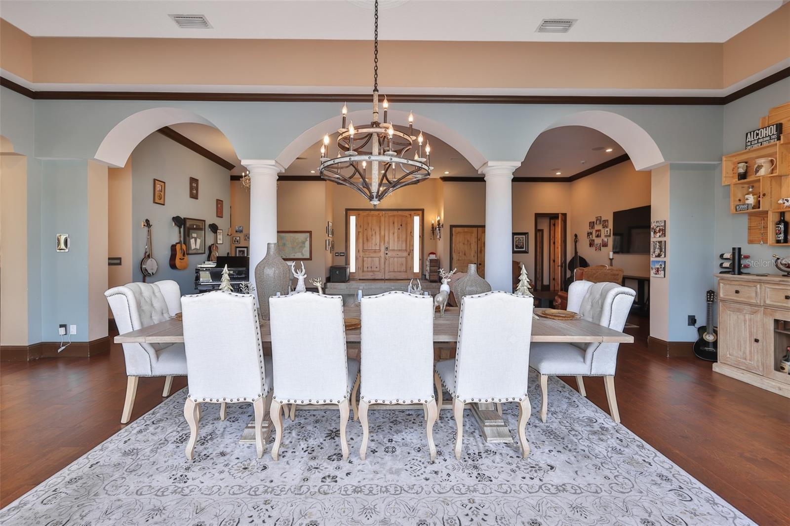 9805 COMPASS POINT WAY