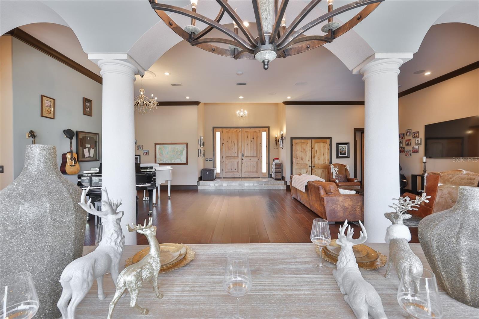 9805 COMPASS POINT WAY