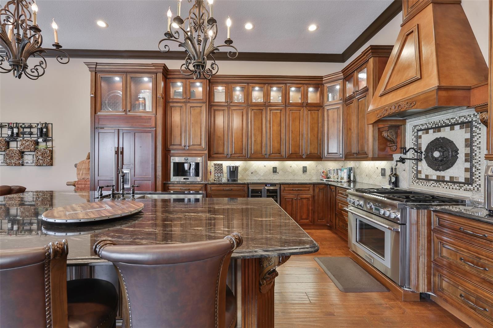 9805 COMPASS POINT WAY