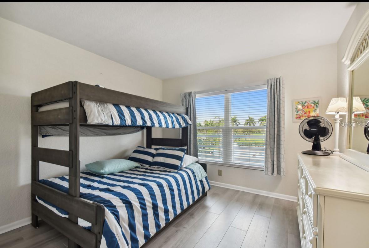 5701 BAHIA DEL MAR CIR #302