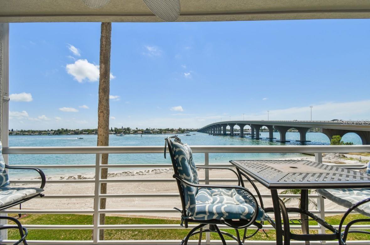 5701 BAHIA DEL MAR CIR #302