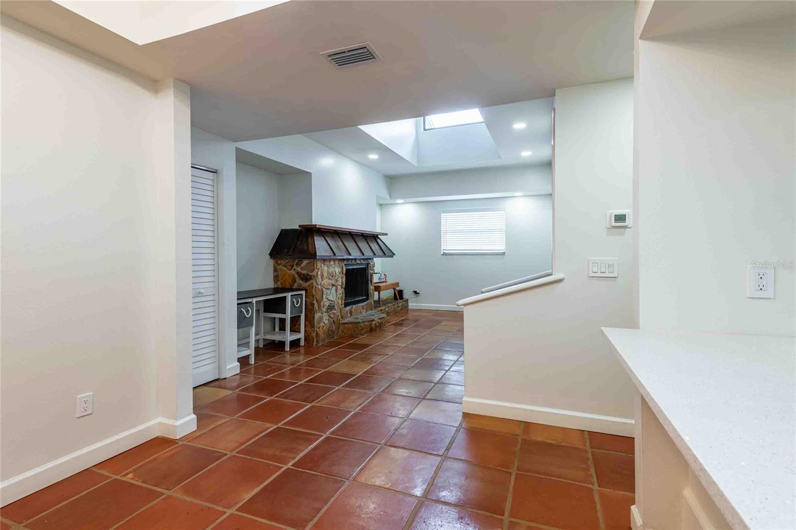 4405 W FAIR OAKS AVE #8