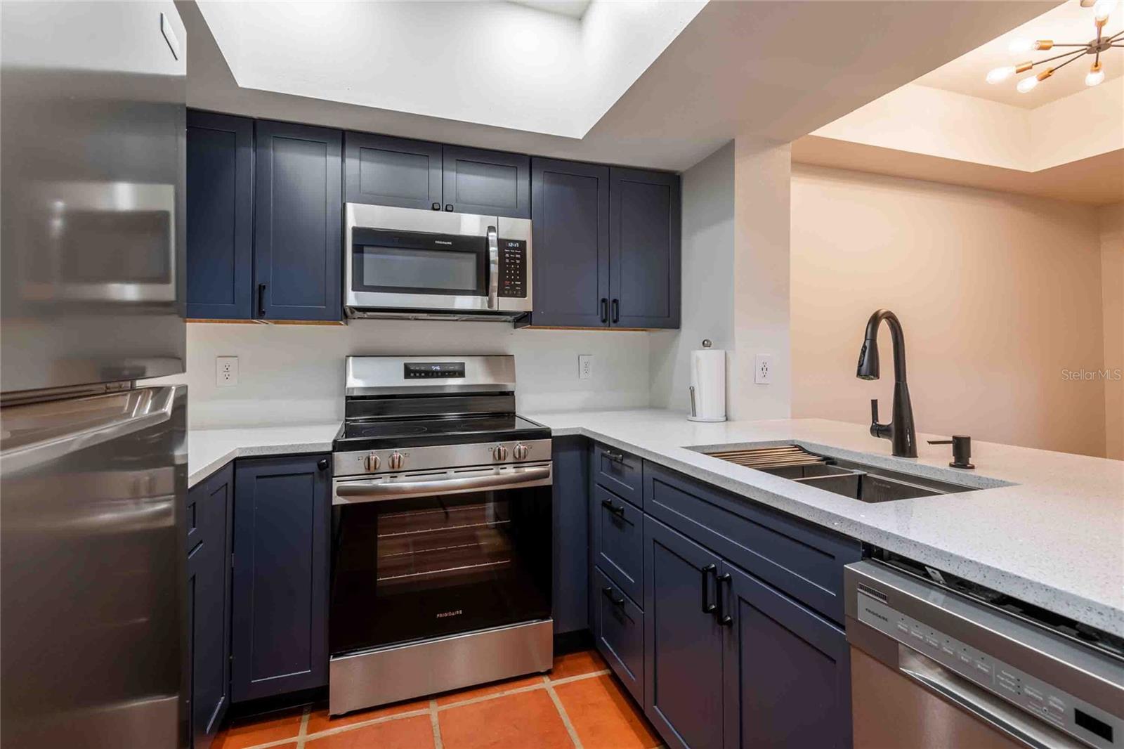 4405 W FAIR OAKS AVE #8