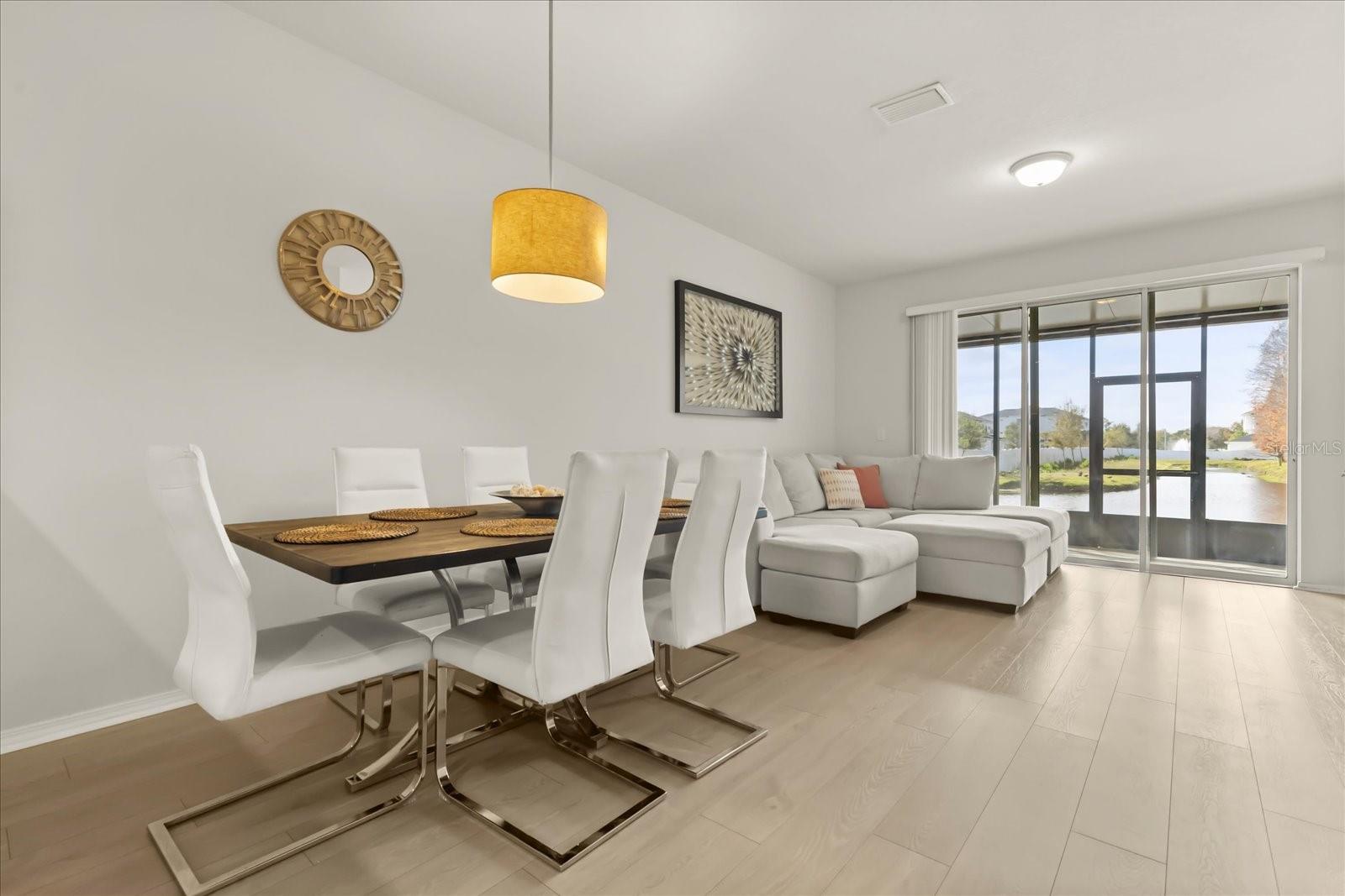 4909 WHITE SANDERLING CT