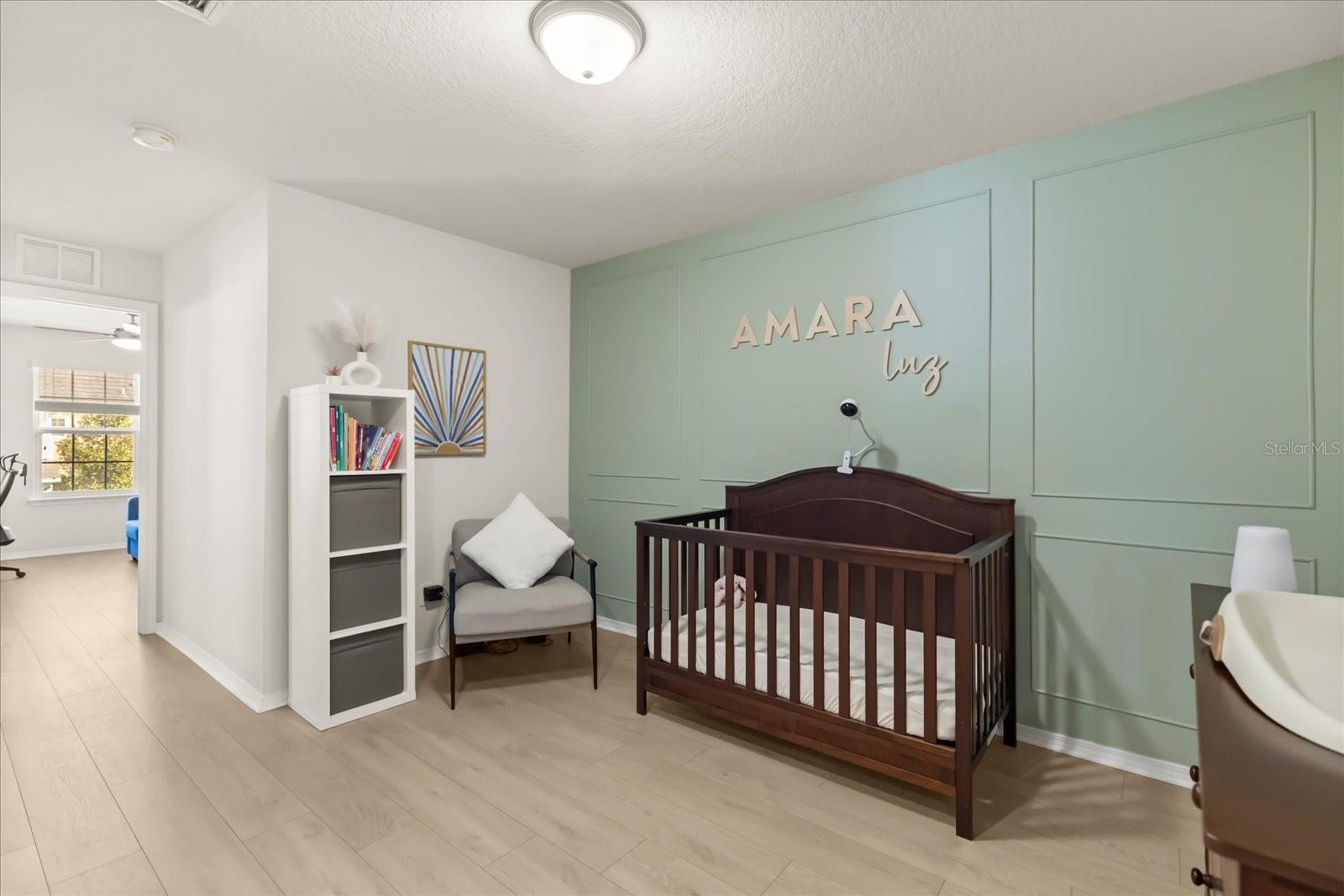 4909 WHITE SANDERLING CT