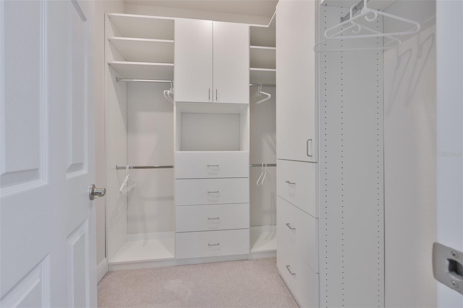 13908 KINGFISHER GLEN DR