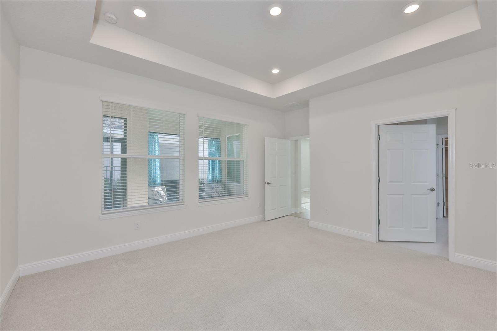 13908 KINGFISHER GLEN DR