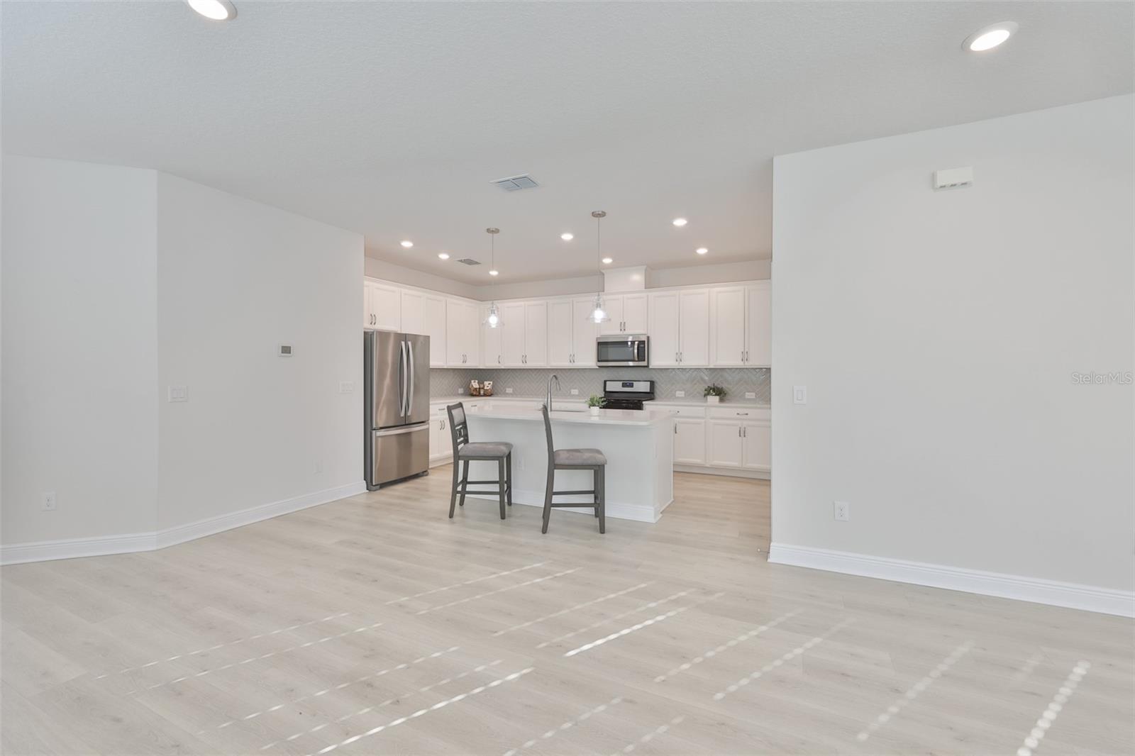 13908 KINGFISHER GLEN DR