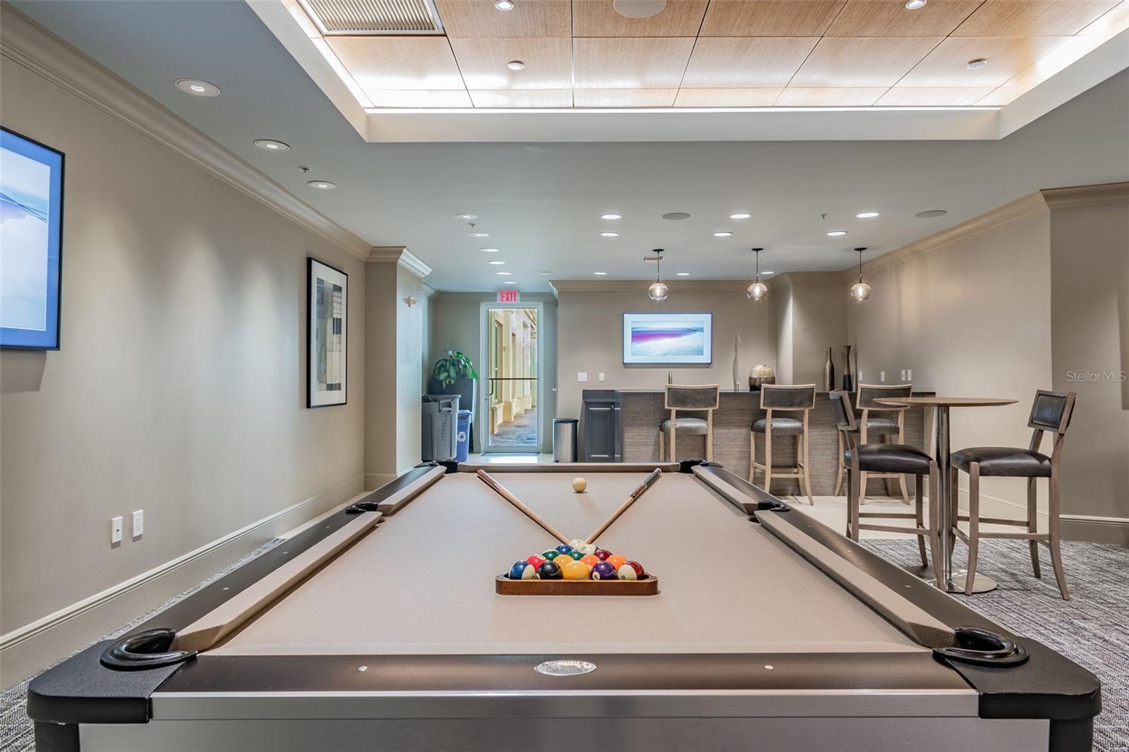 450 KNIGHTS RUN AVE #2102