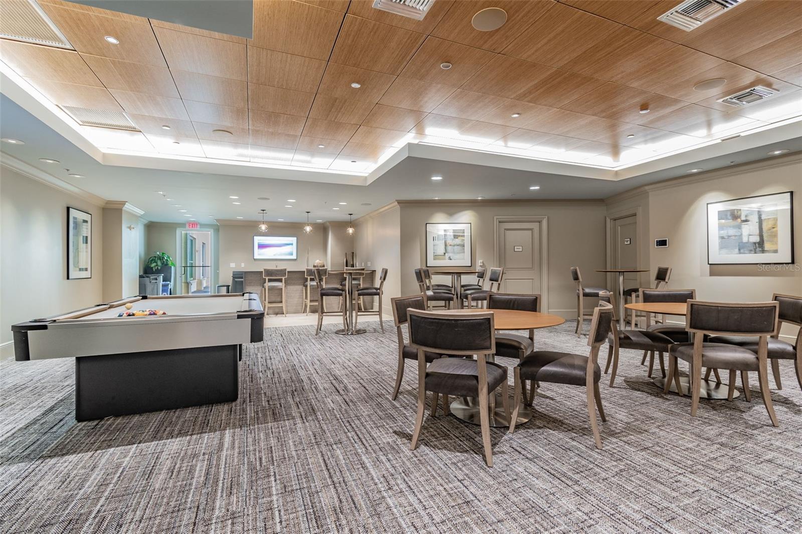 450 KNIGHTS RUN AVE #2102