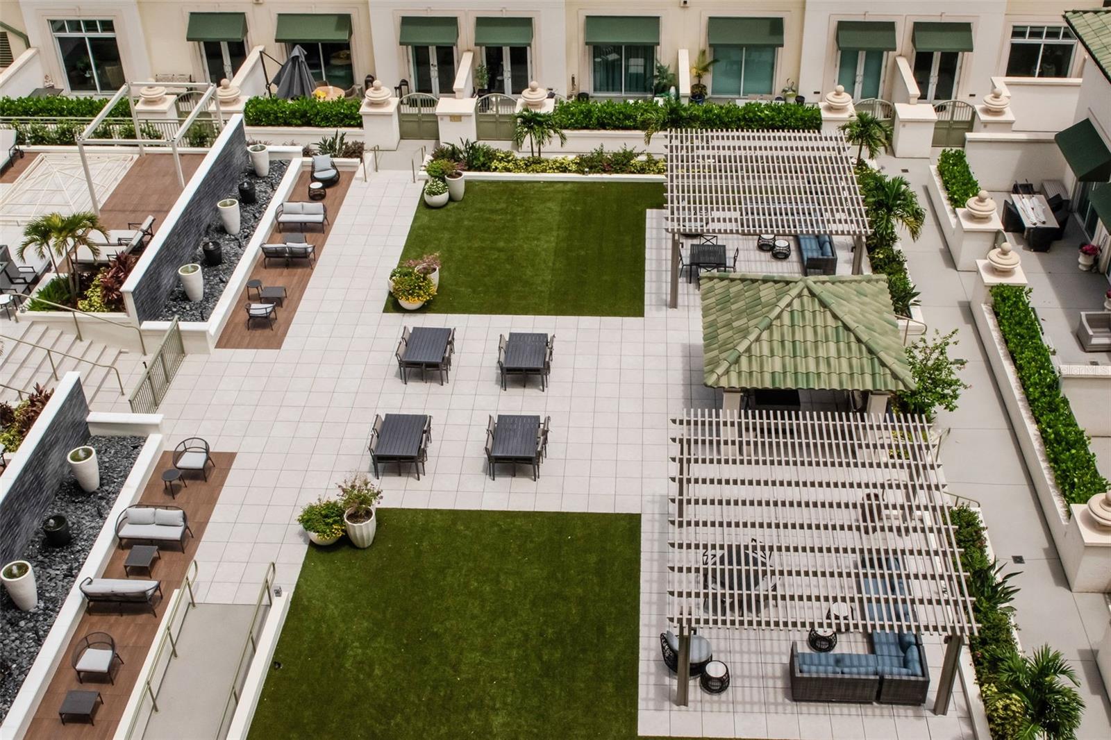 450 KNIGHTS RUN AVE #2102