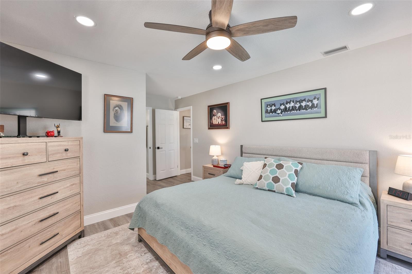 6518 SENEGAL PALM WAY