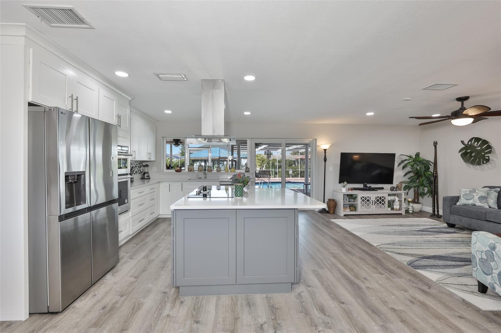 6518 SENEGAL PALM WAY