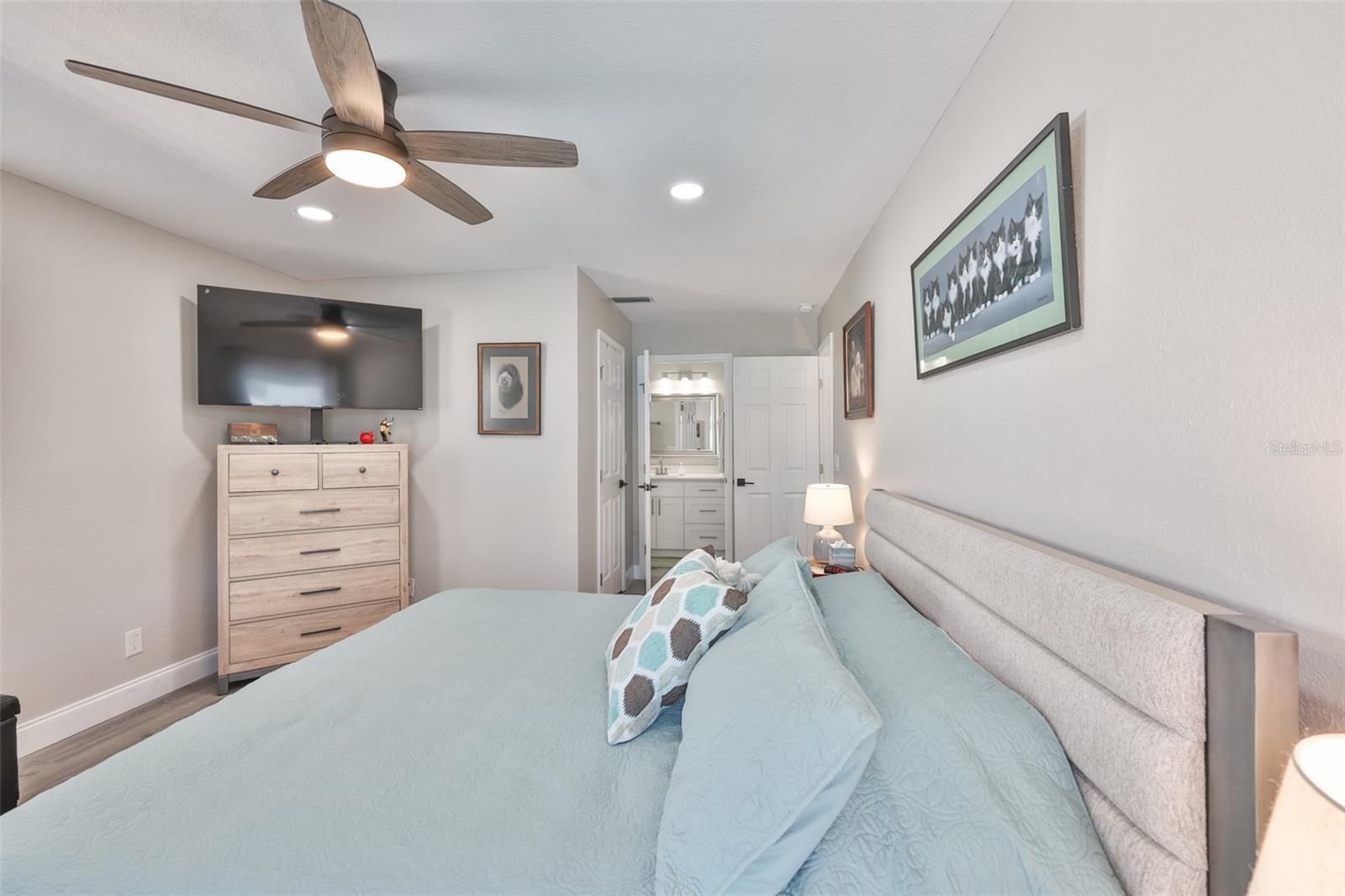 6518 SENEGAL PALM WAY