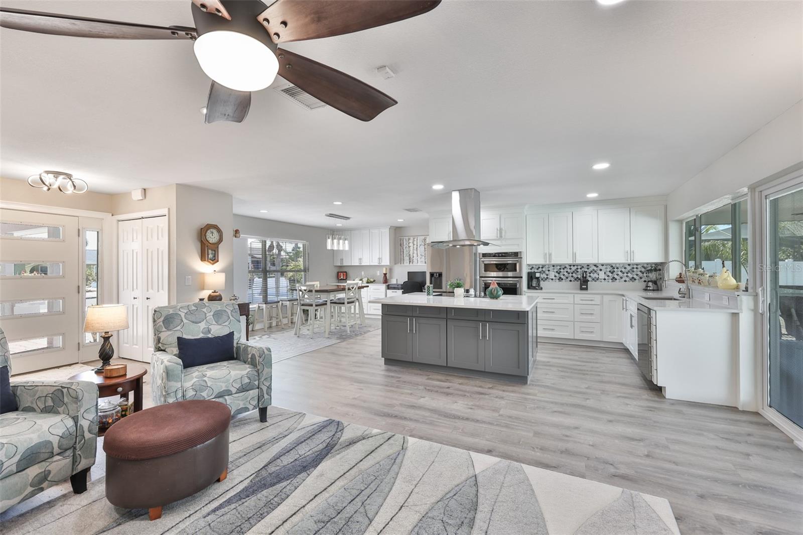 6518 SENEGAL PALM WAY