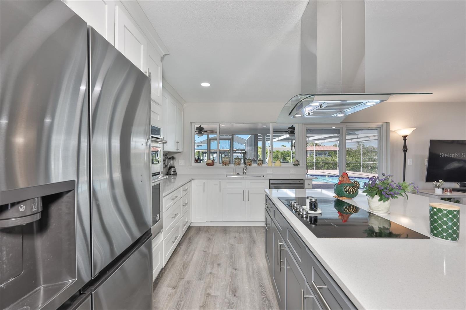 6518 SENEGAL PALM WAY