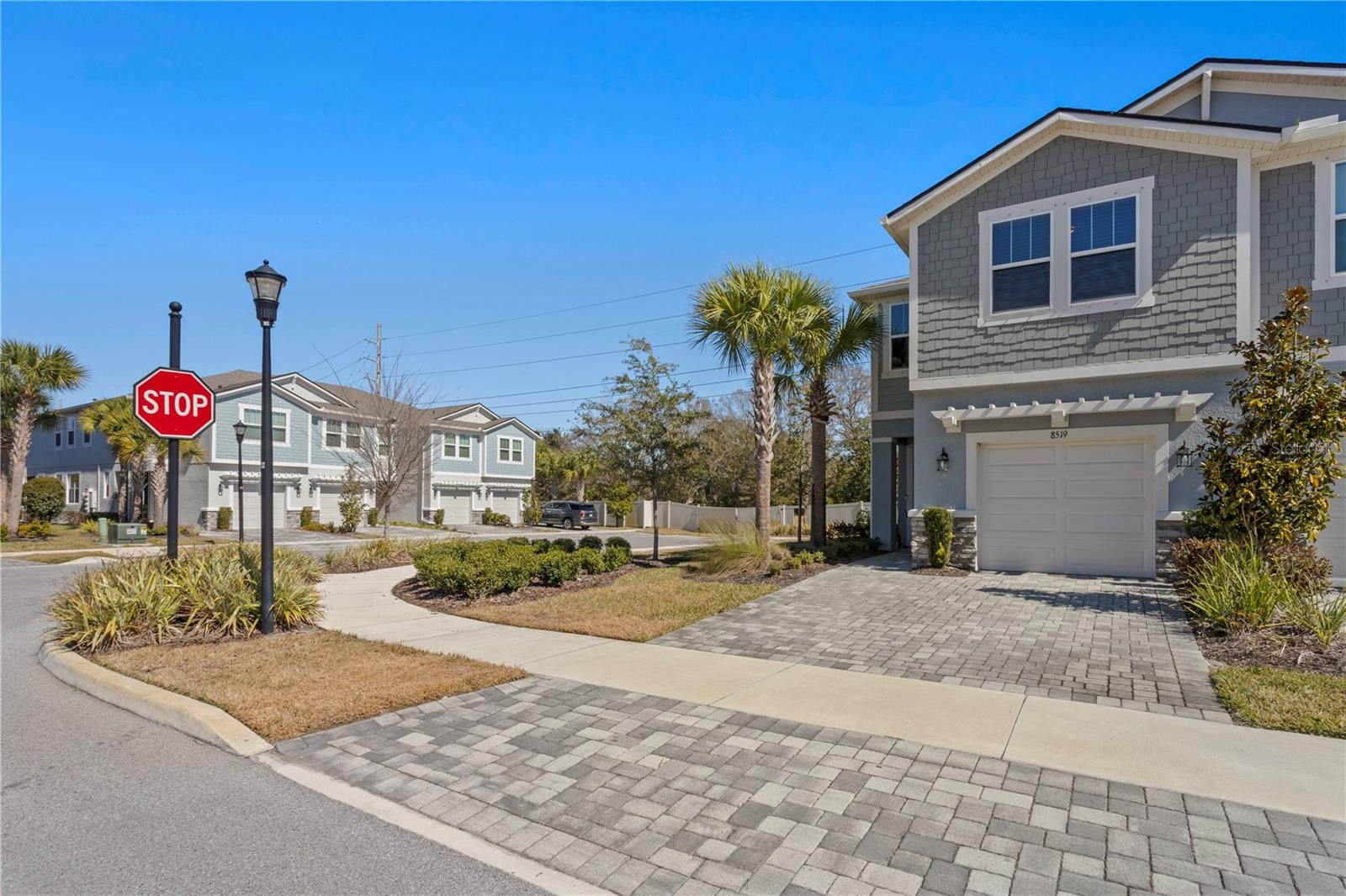 8519 PRIMROSE WILLOW PL