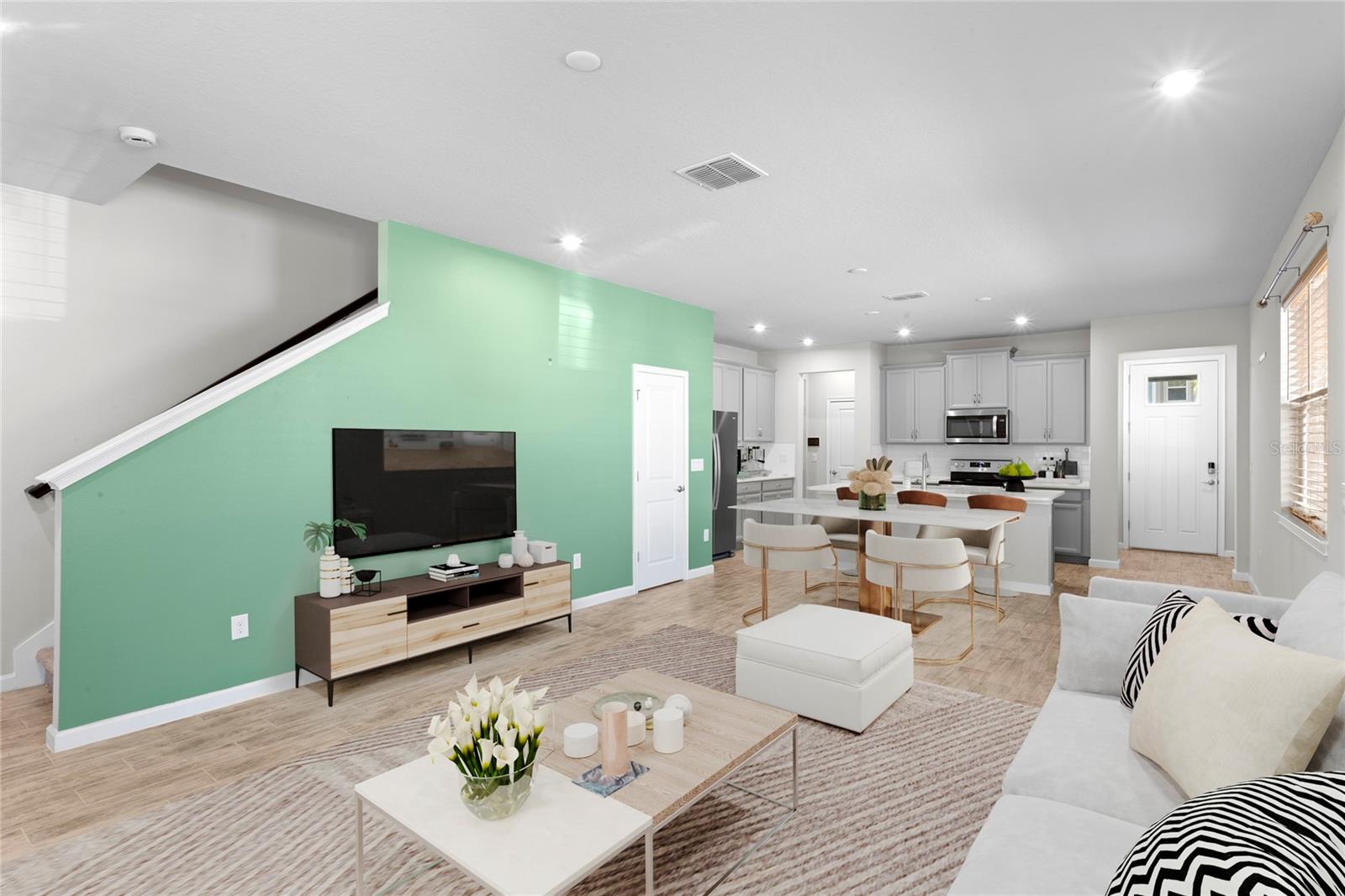 8519 PRIMROSE WILLOW PL