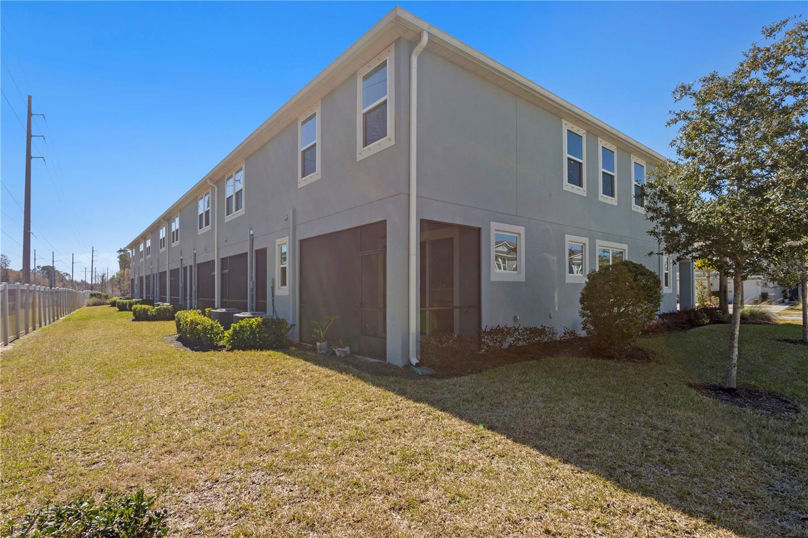 8519 PRIMROSE WILLOW PL