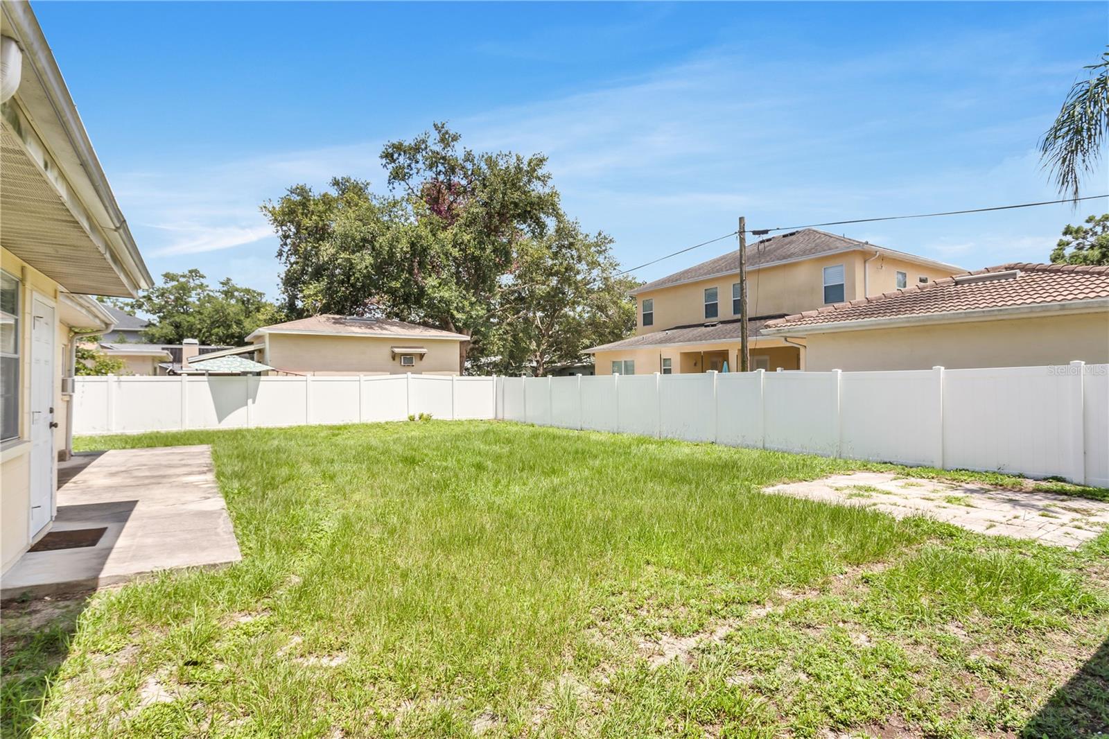 3414 W CARRINGTON ST