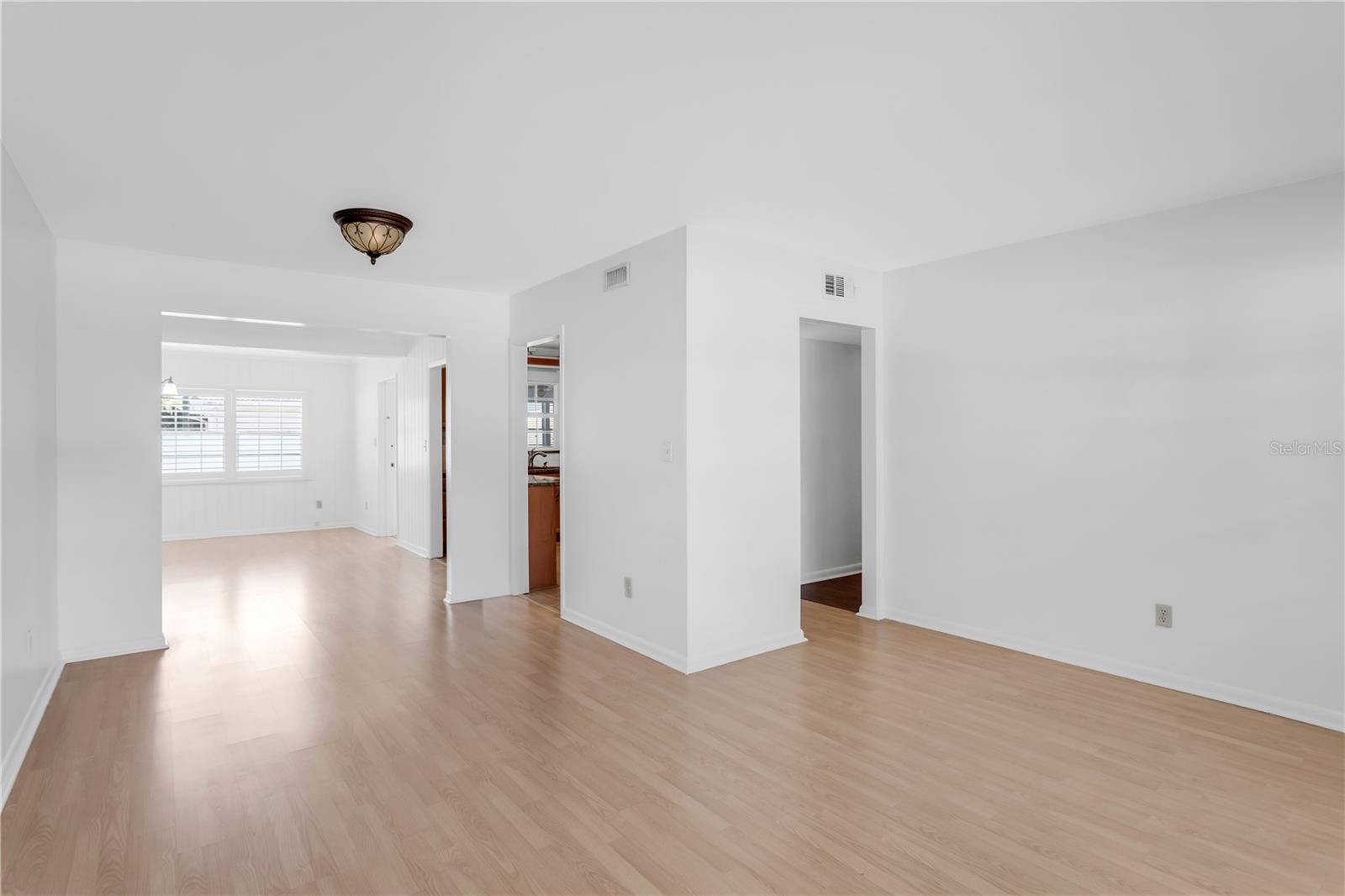 3414 W CARRINGTON ST