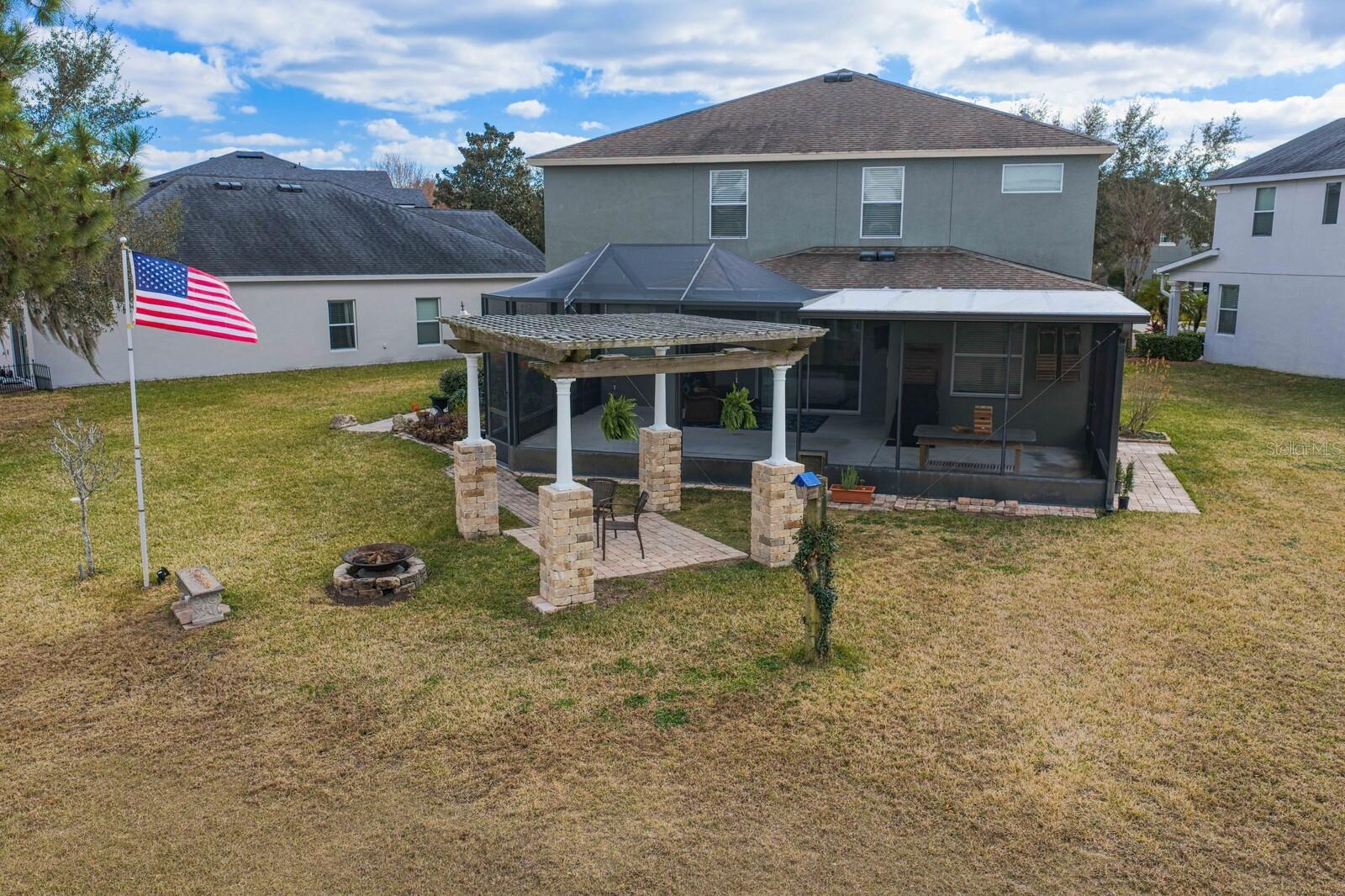 2839 MAPLE BROOK LOOP