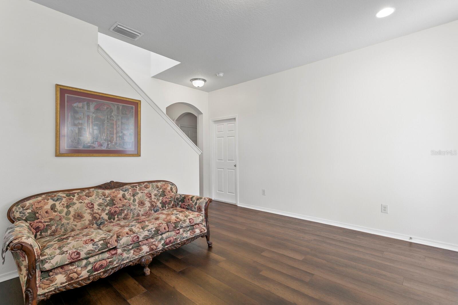 2839 MAPLE BROOK LOOP