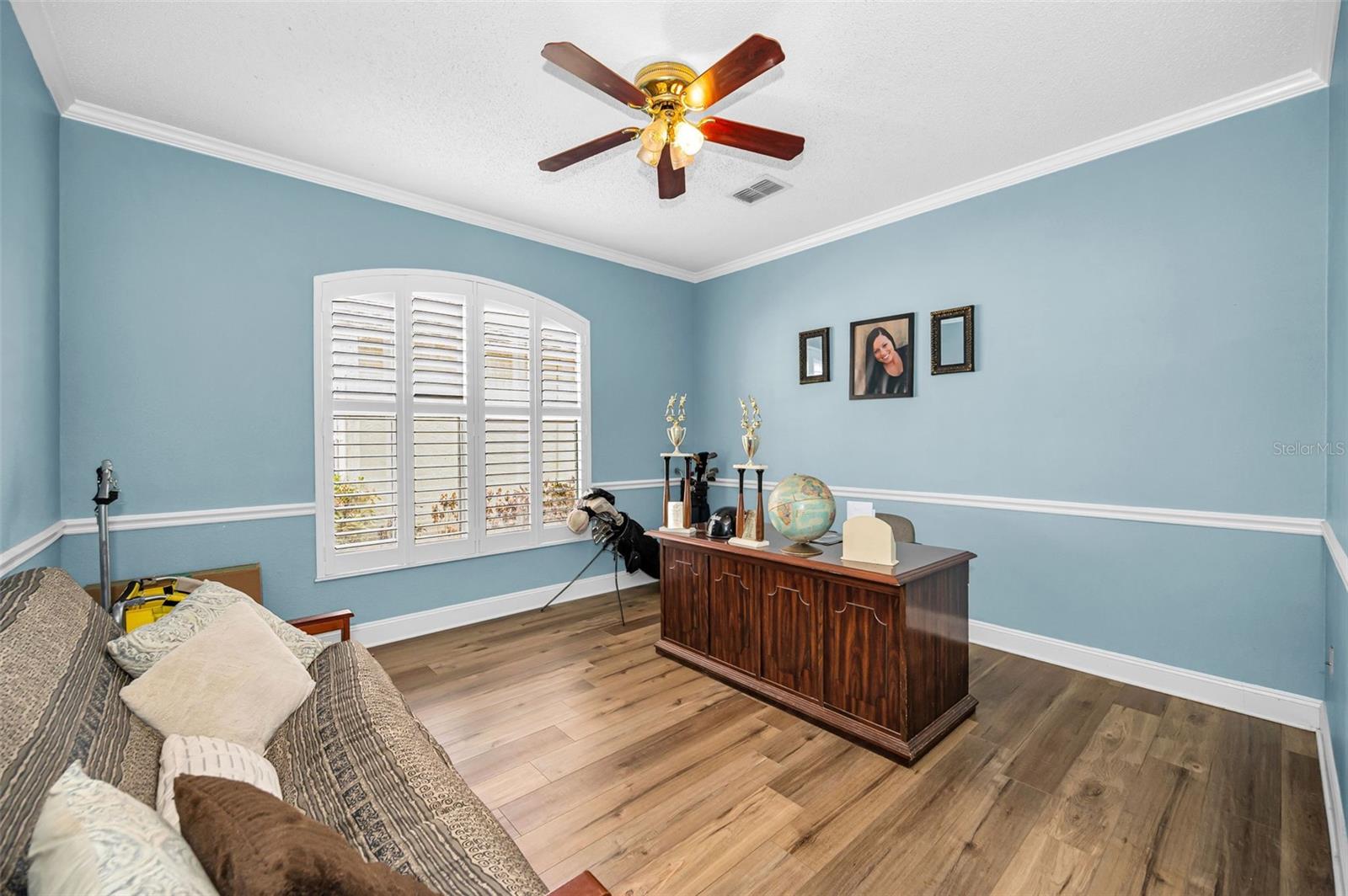 24809 HYDE PARK BLVD