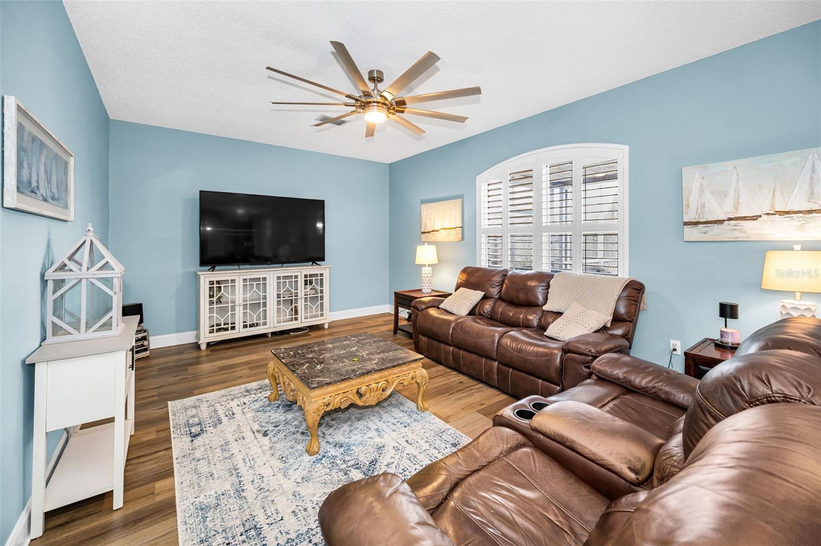 24809 HYDE PARK BLVD