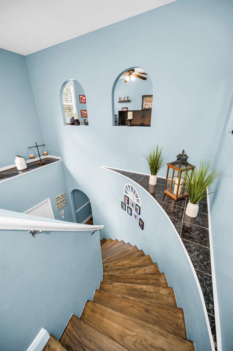 24809 HYDE PARK BLVD