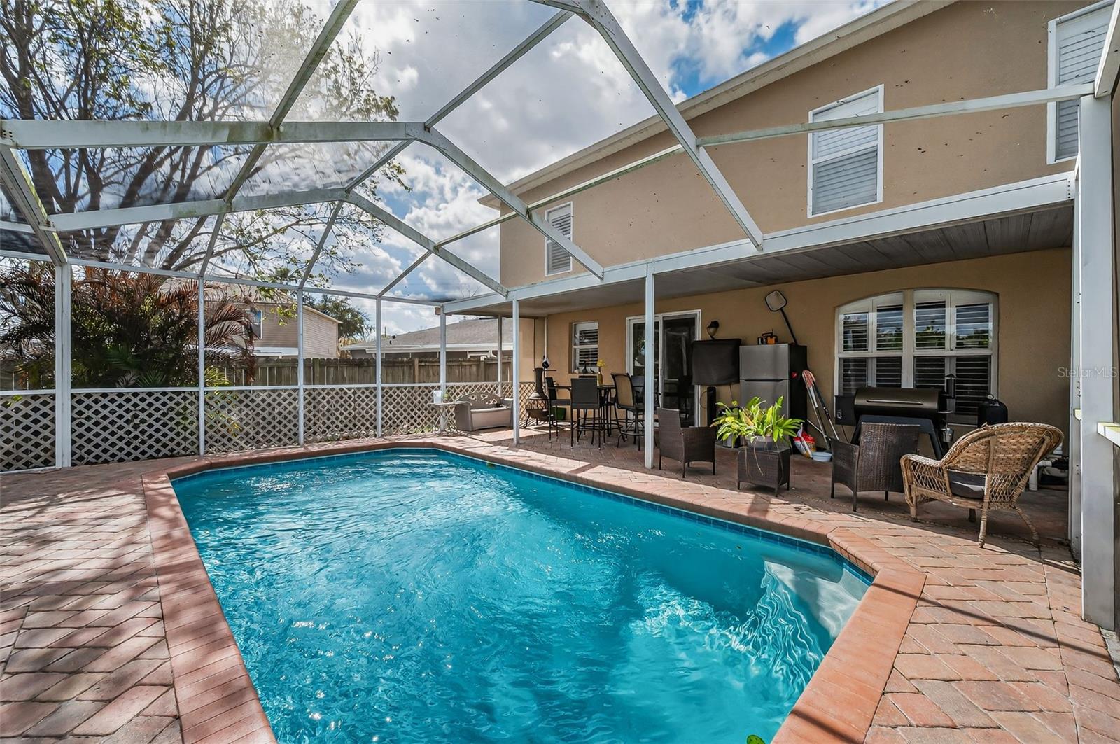 24809 HYDE PARK BLVD