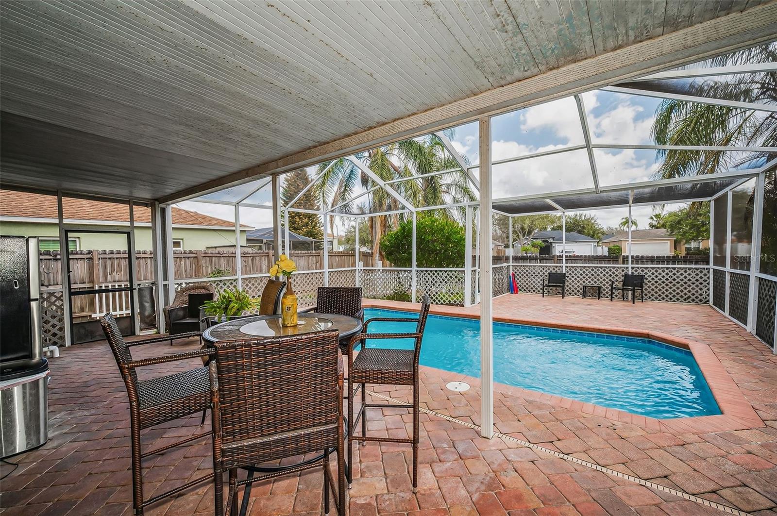 24809 HYDE PARK BLVD