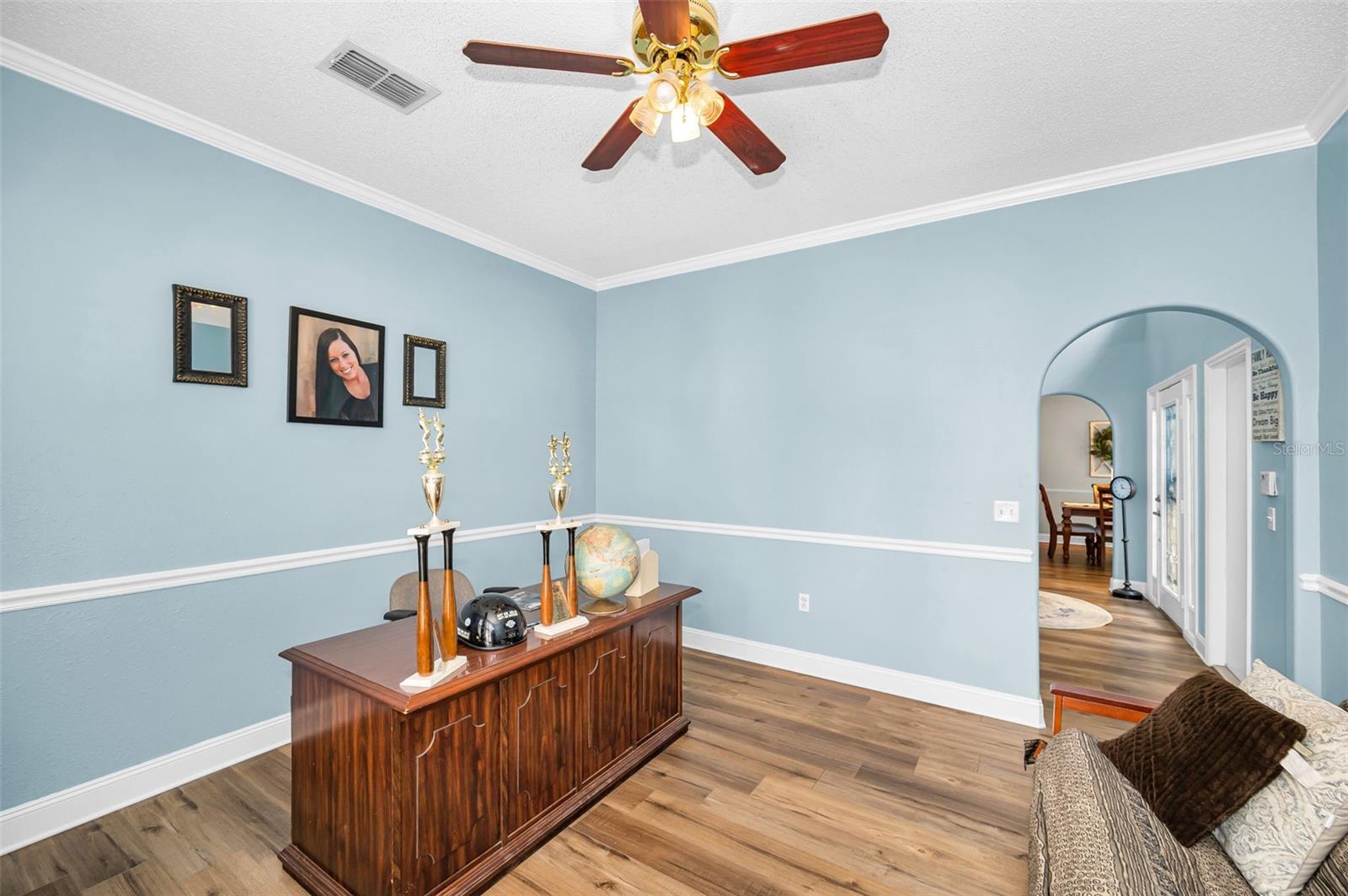 24809 HYDE PARK BLVD