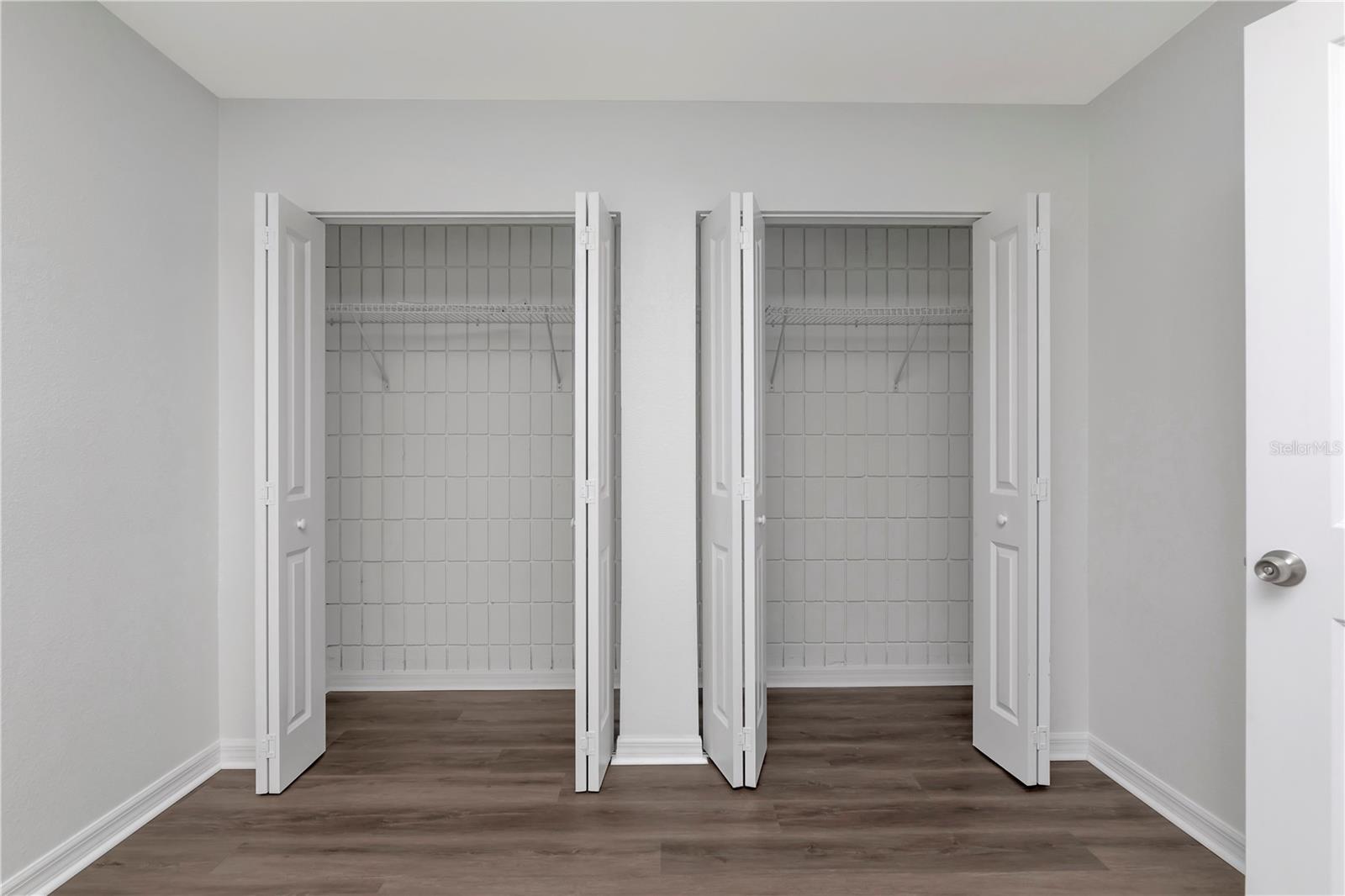 2424 W TAMPA BAY BLVD #F103