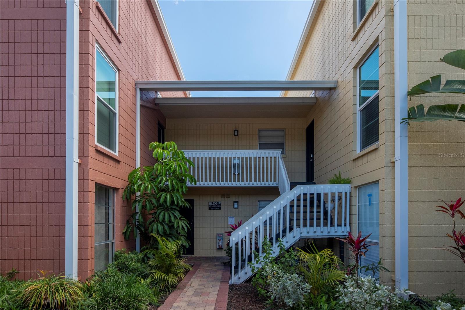 2424 W TAMPA BAY BLVD #F103