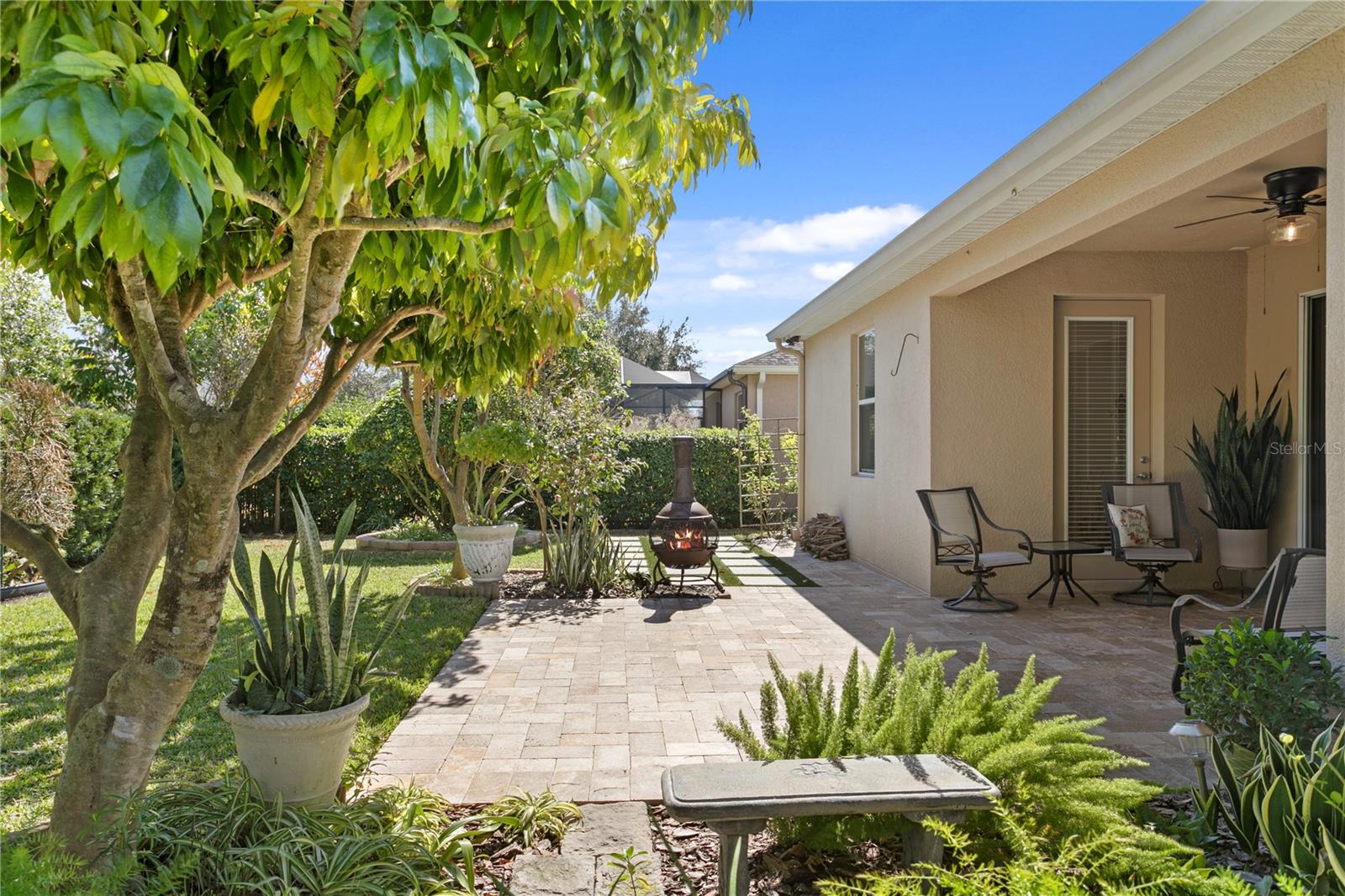 3205 MAJESTIC VIEW DR