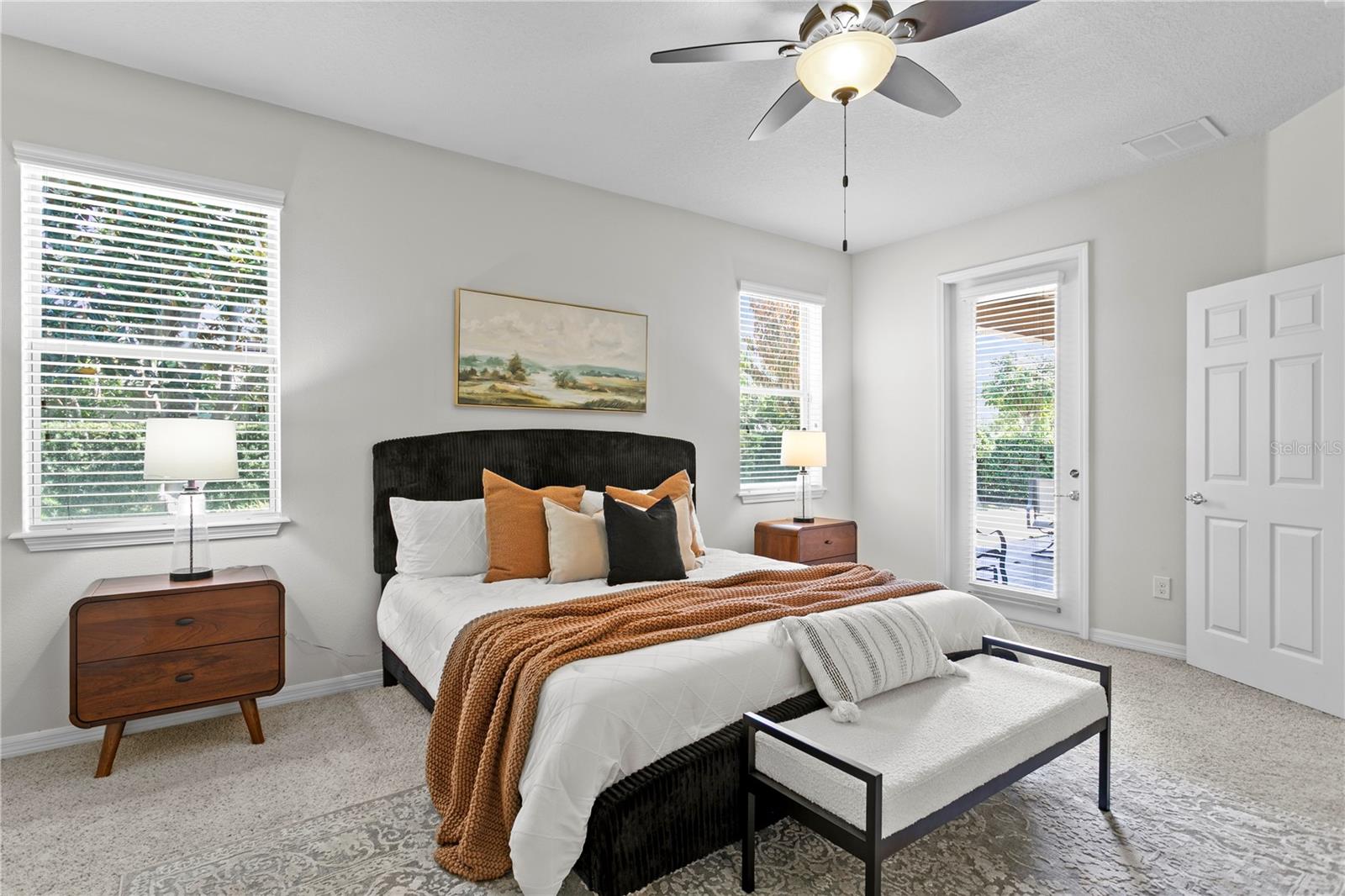 3205 MAJESTIC VIEW DR