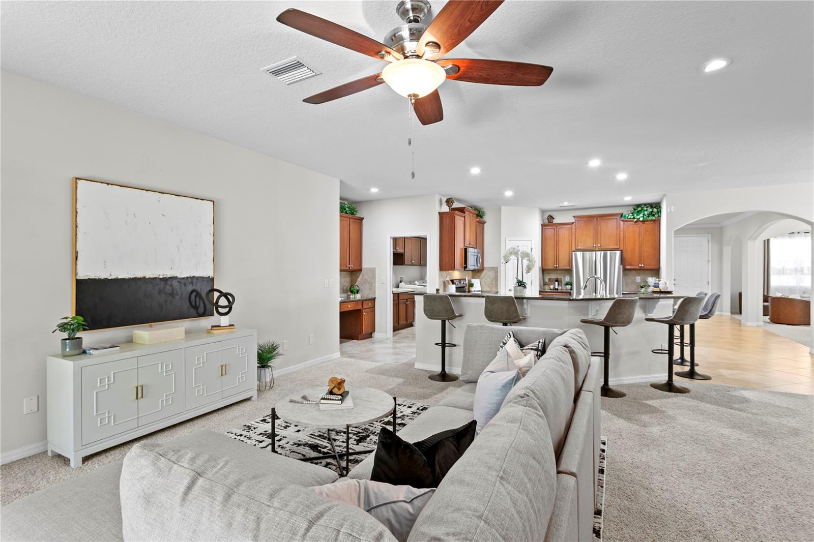 3205 MAJESTIC VIEW DR