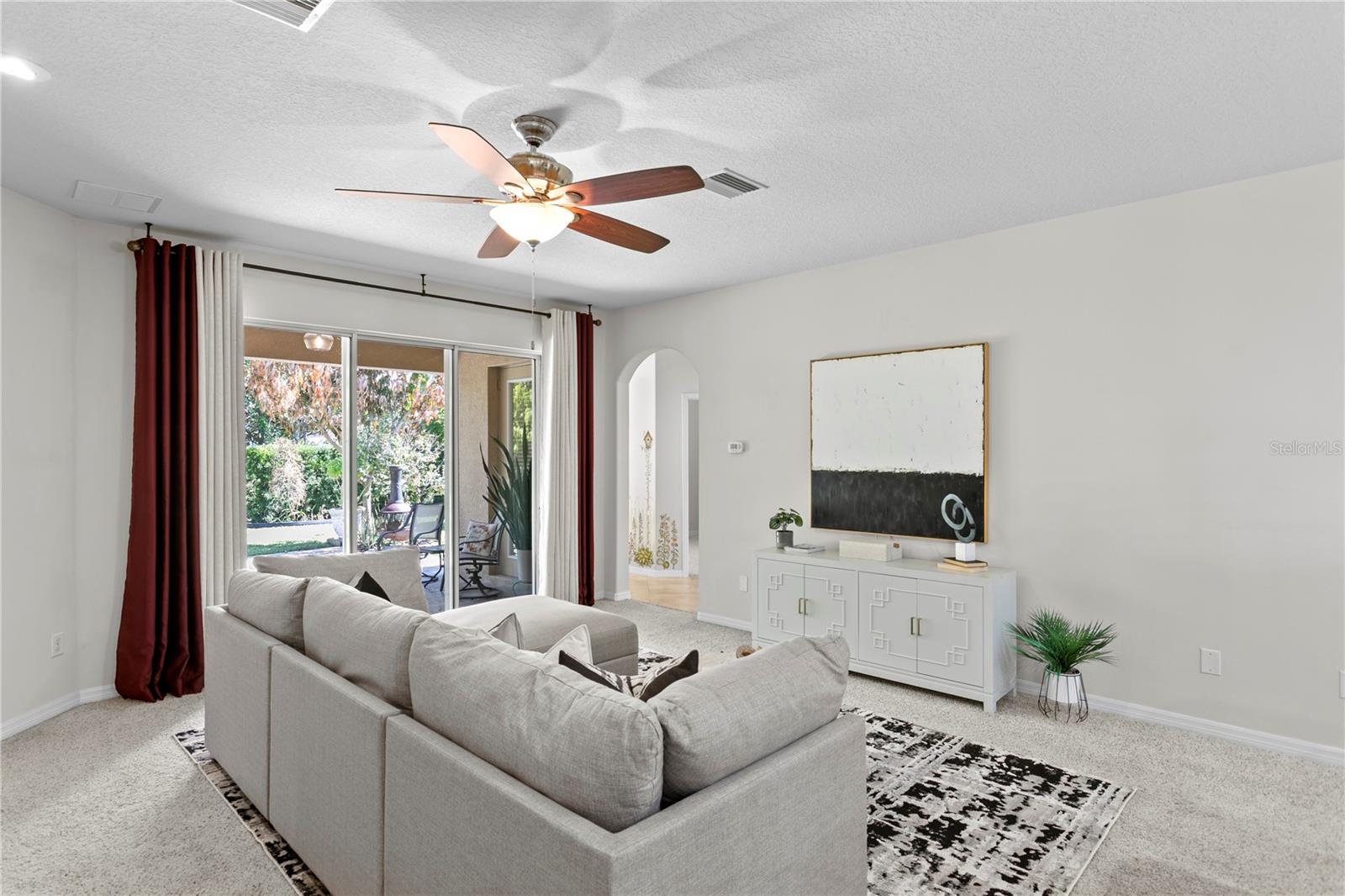 3205 MAJESTIC VIEW DR