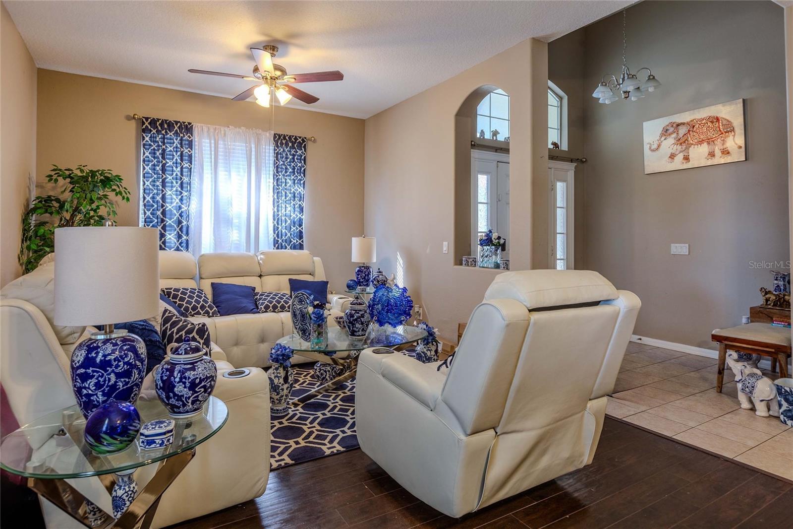 6803 GUILFORD CREST DR