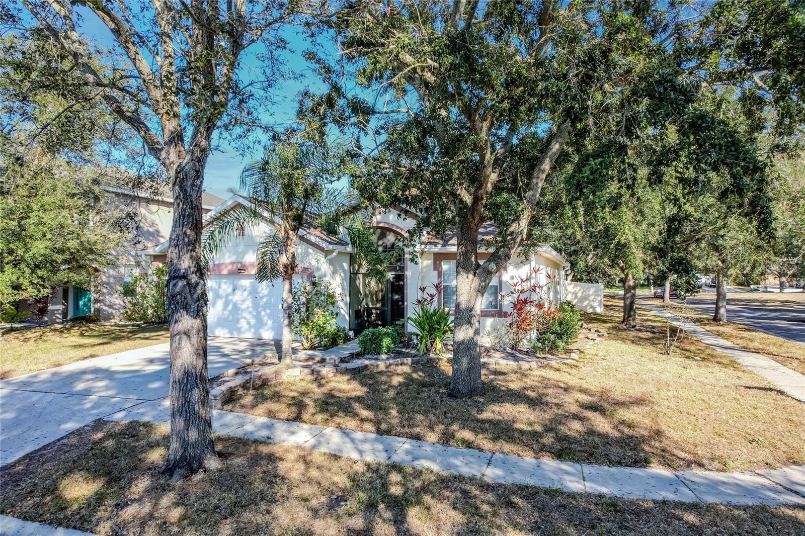 6803 GUILFORD CREST DR