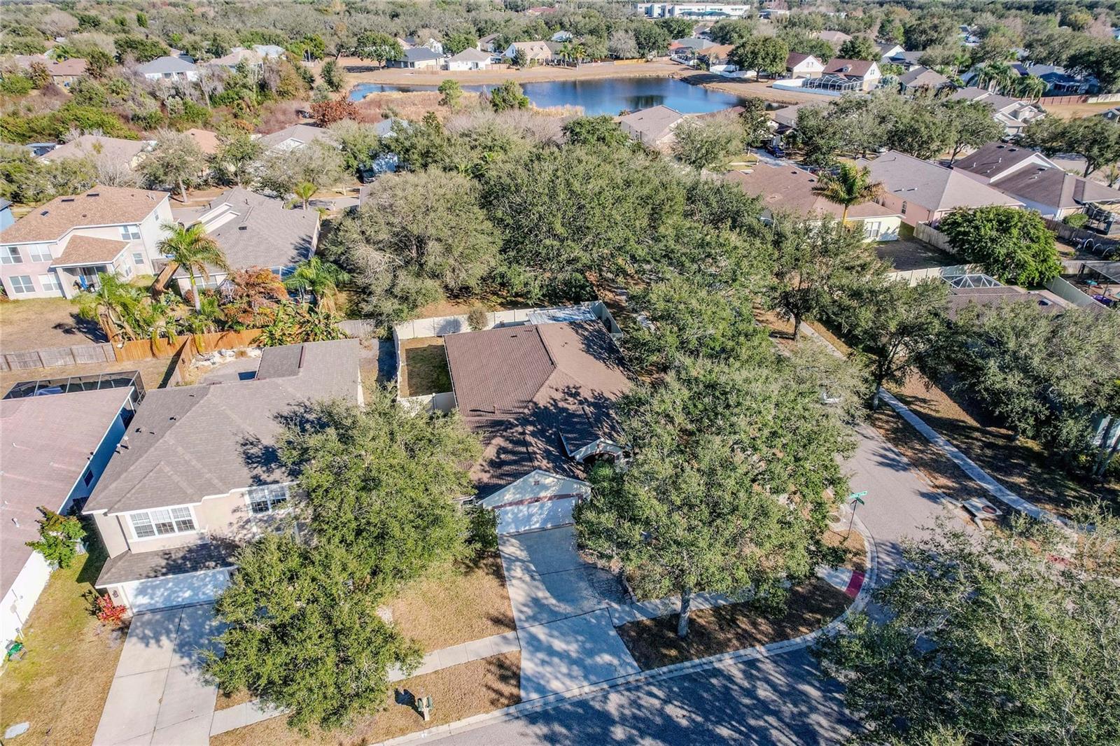 6803 GUILFORD CREST DR