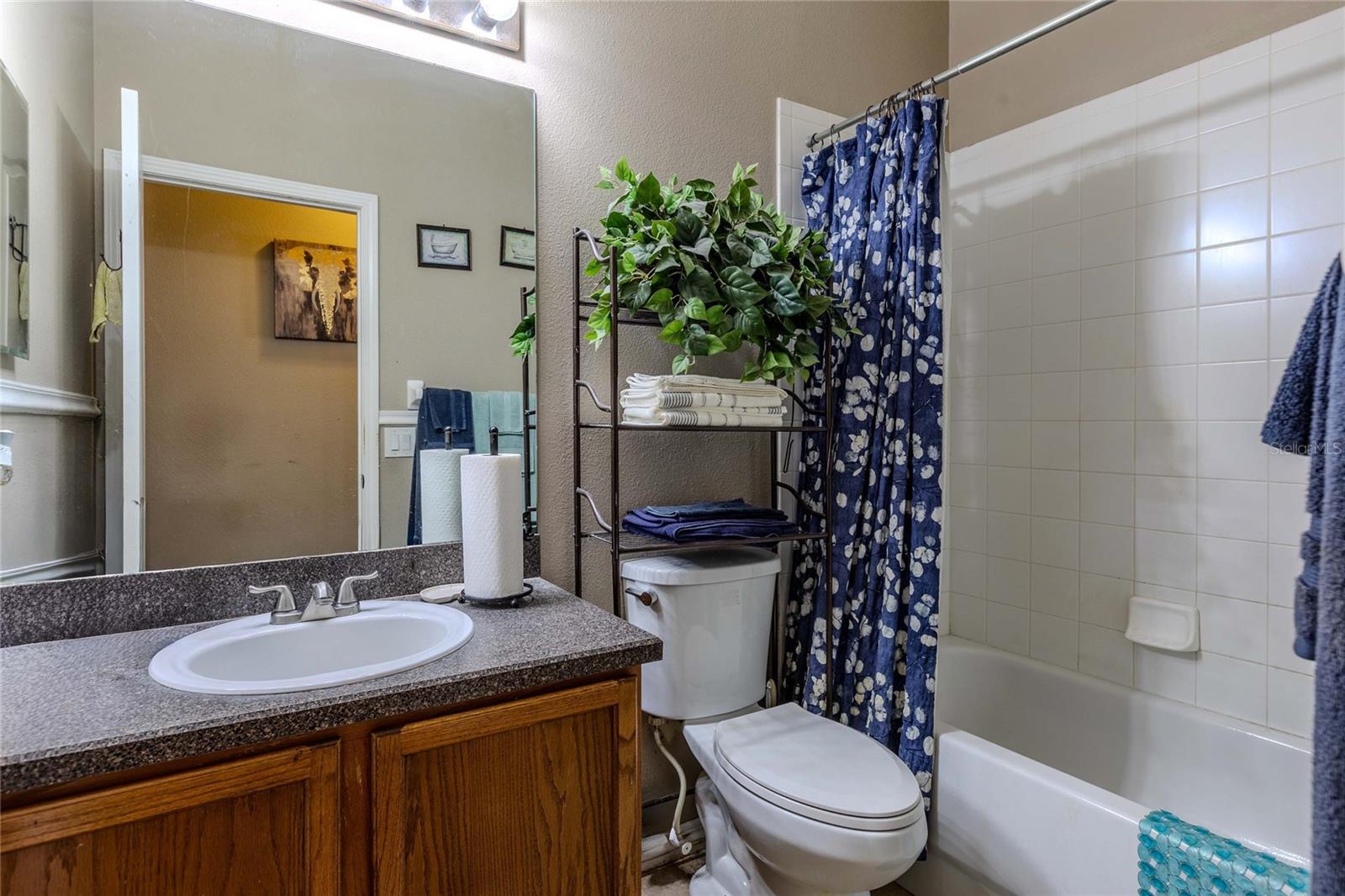 6803 GUILFORD CREST DR