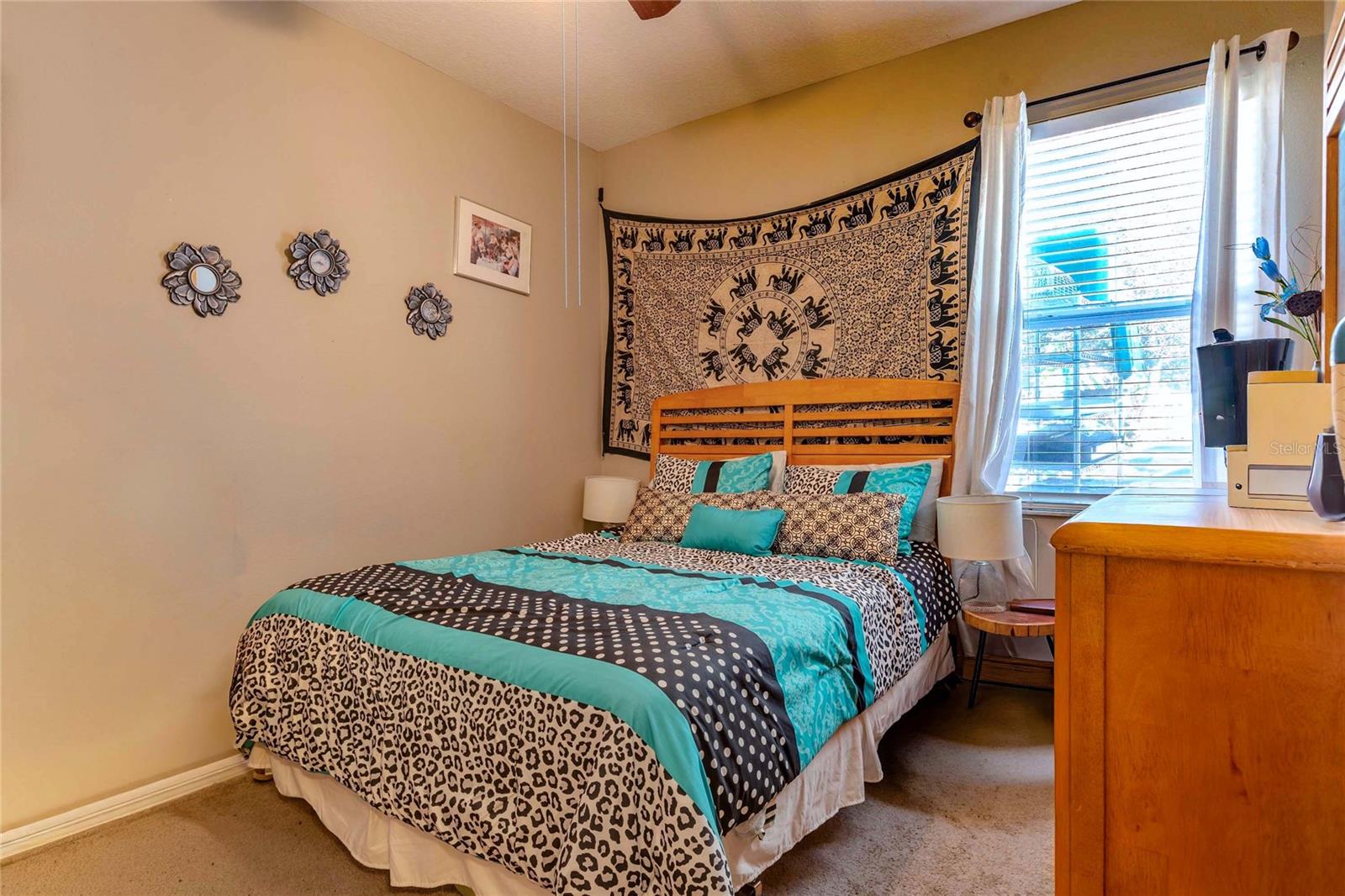 6803 GUILFORD CREST DR