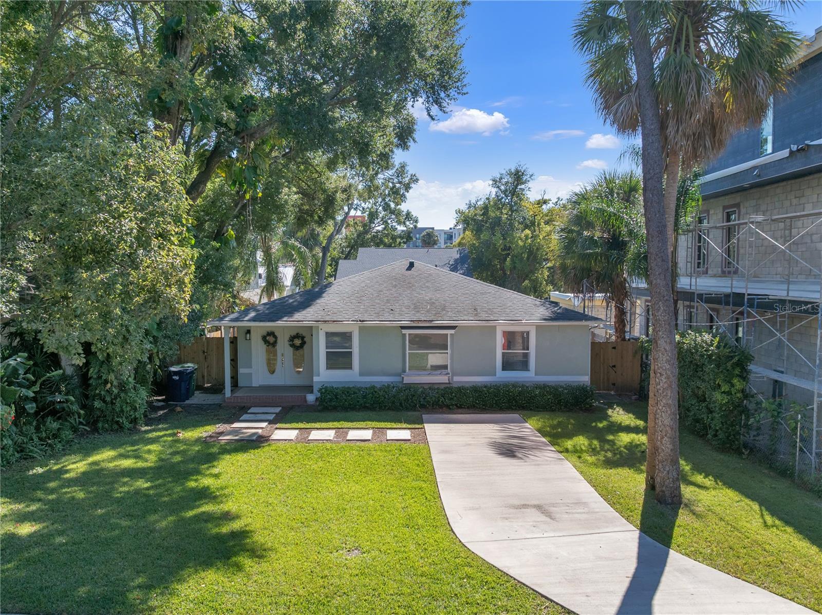 314 W FRANCES AVE