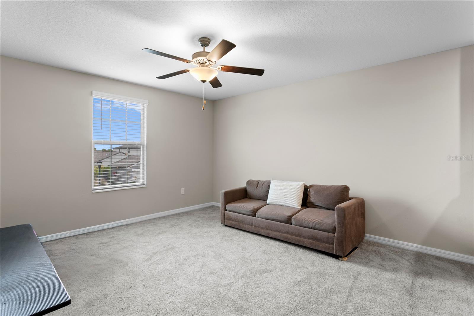 7109 PARADISE ISLAND CT