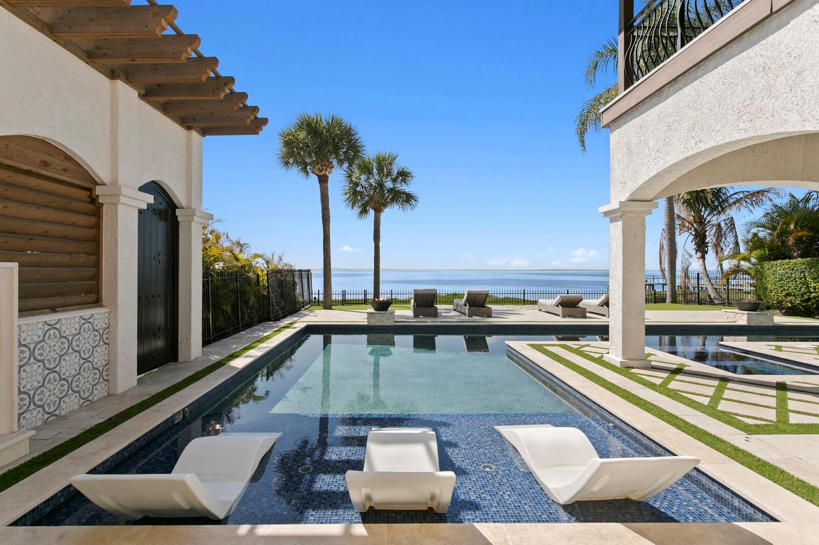 3915 SNAPPER POINTE DR