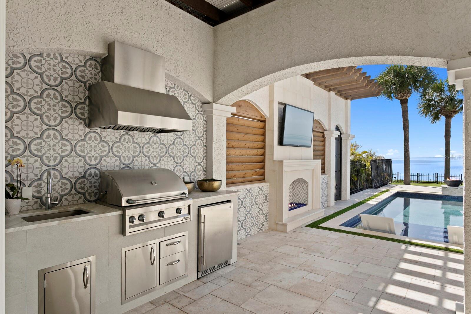 3915 SNAPPER POINTE DR