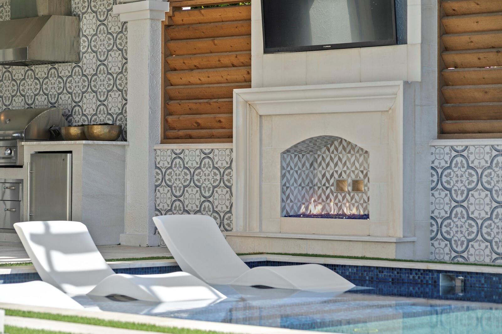 3915 SNAPPER POINTE DR